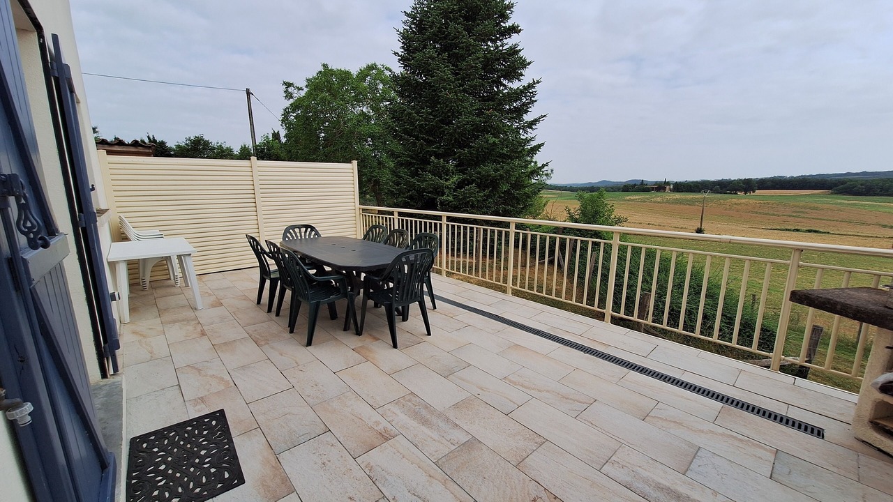 Photo of Outdoor in Saint-Gauderic