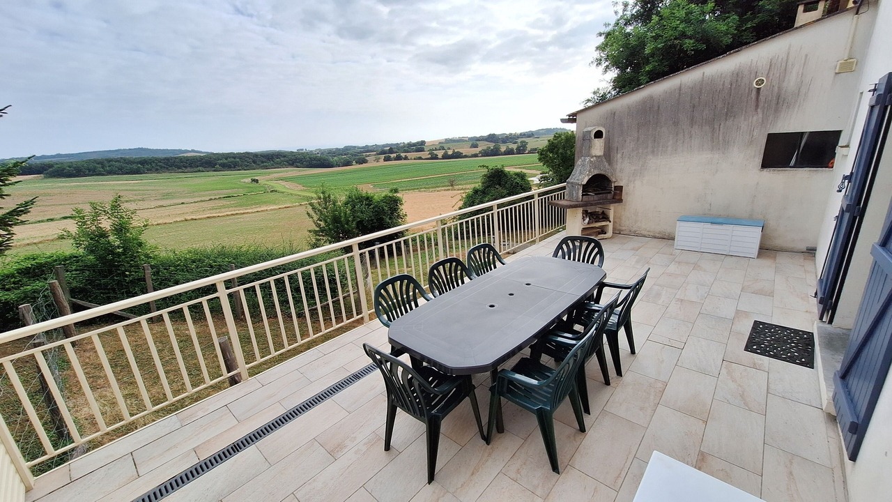 Photo of Outdoor in Saint-Gauderic