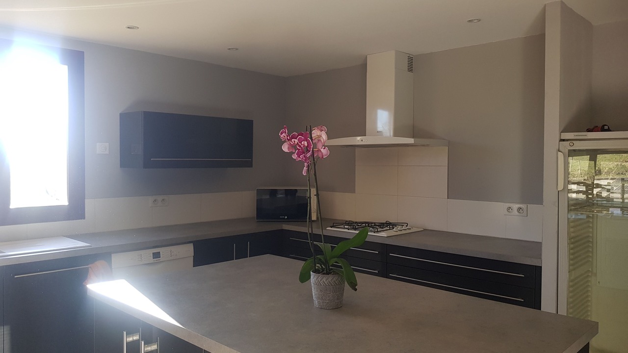 Photo of Kitchen in Biron