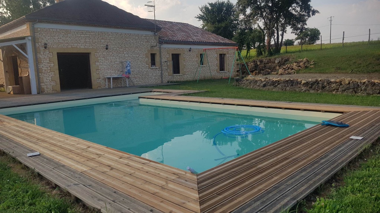 Photo of Outdoor in Biron