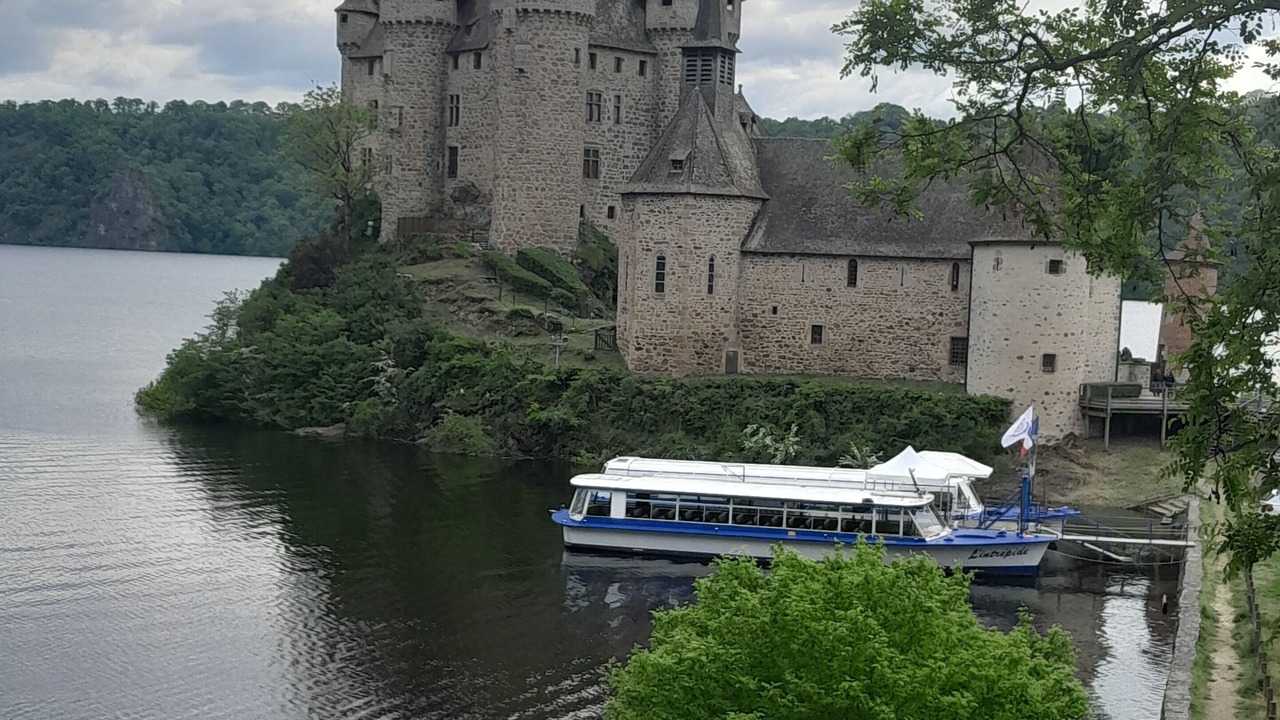 Photo of Others in Confolent-Port-Dieu