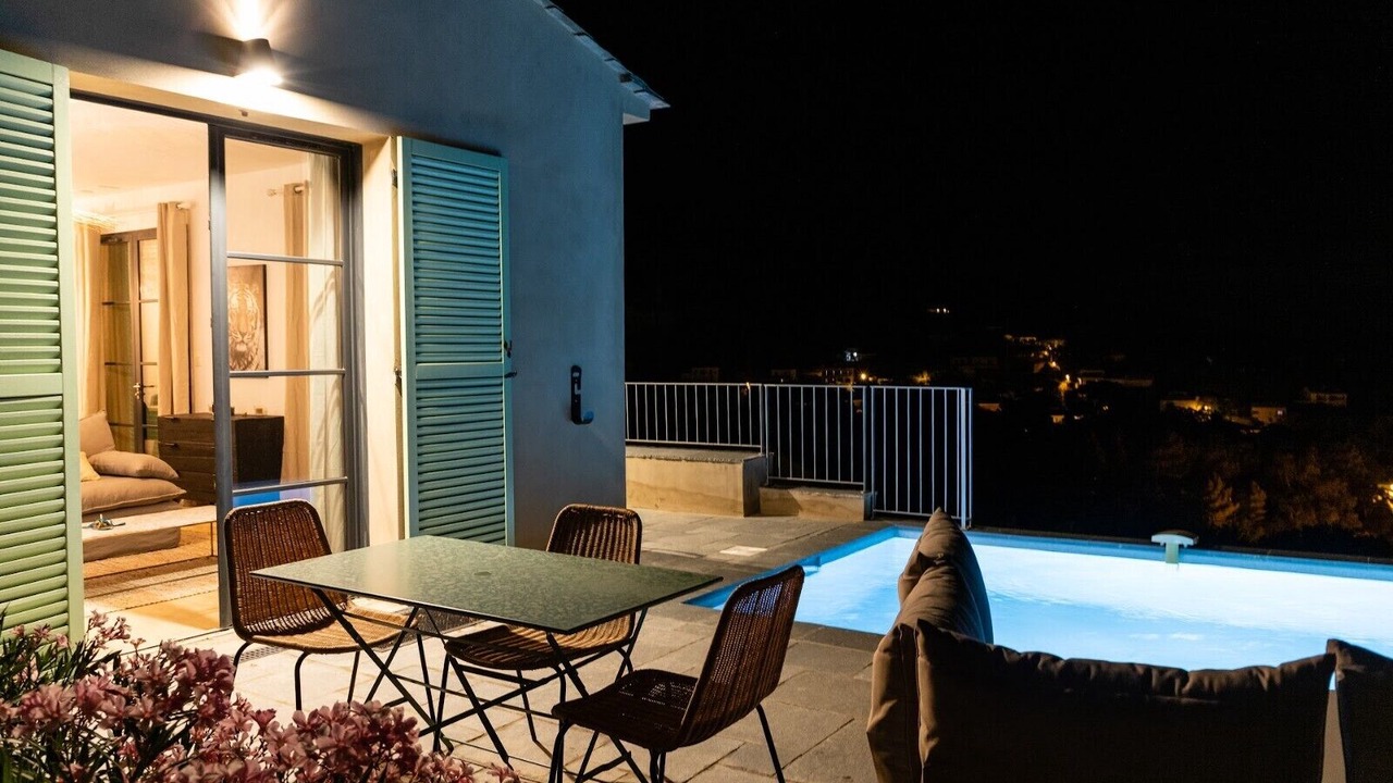 Photo of Patio Balcony in Erbalunga