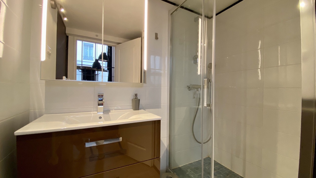 Photo of Bathroom in Villette Gare