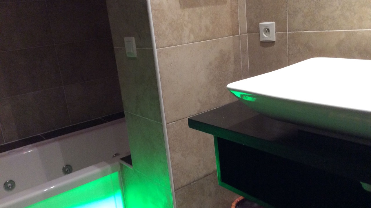 Photo of Bathroom in Espero-Pax