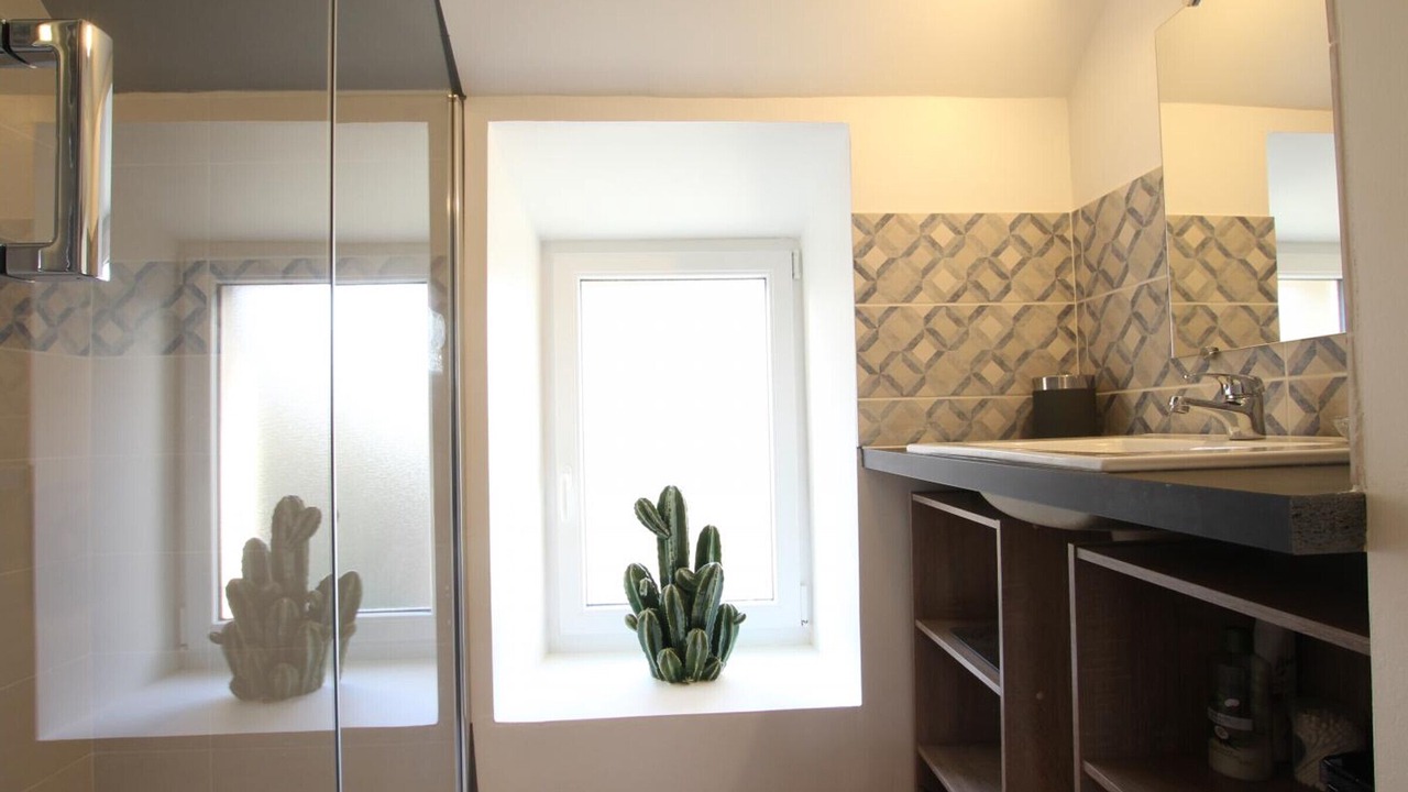 Photo of Bathroom in Barfleur
