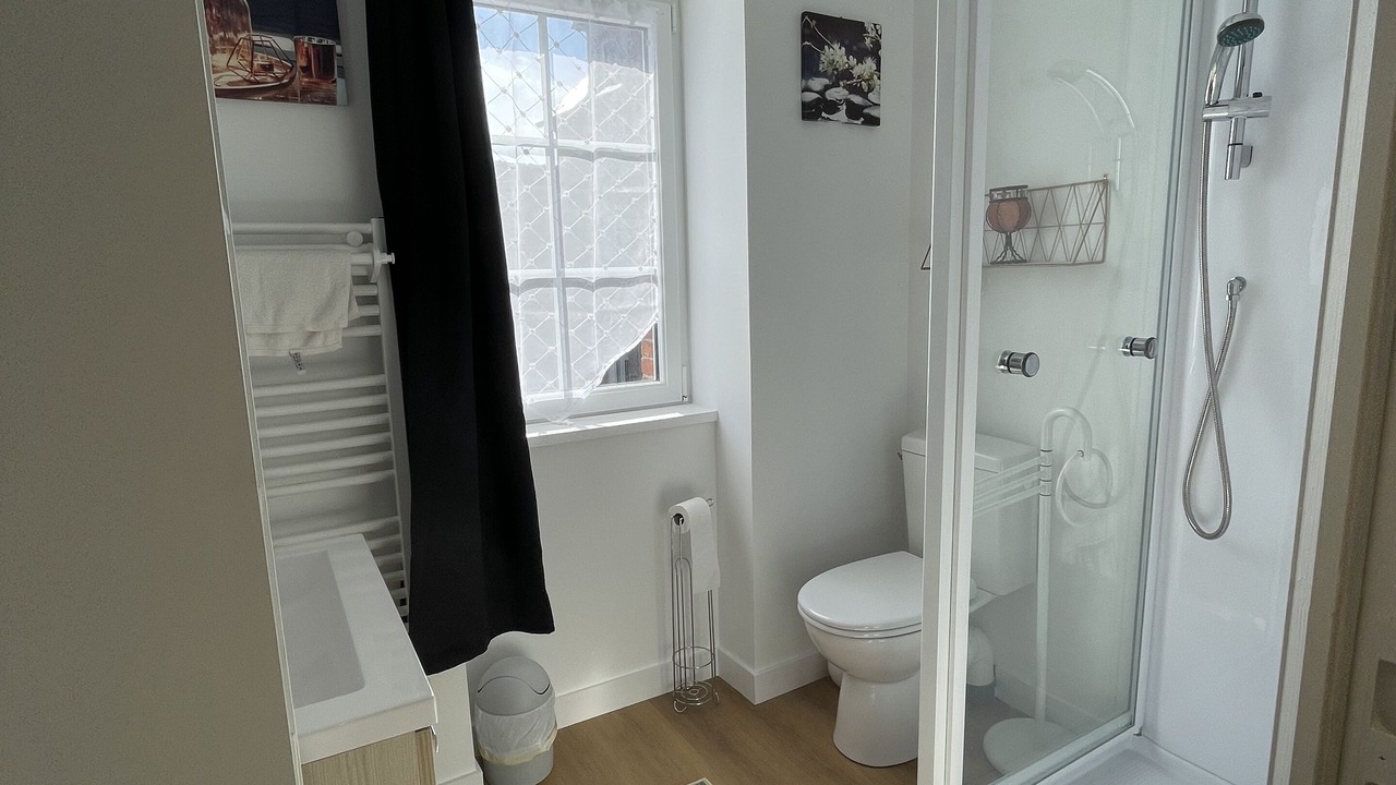 Photo of Bathroom in Barfleur