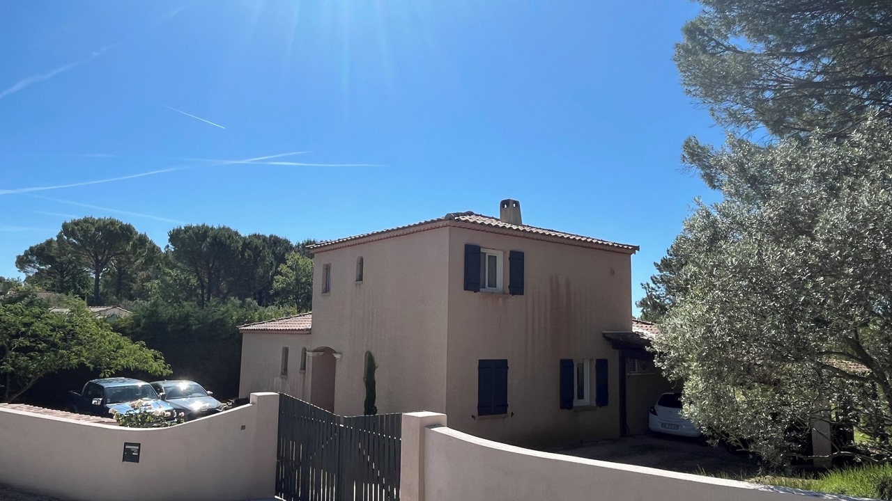 Photo of Outdoor in Saint-Maximin-la-Sainte-Baume