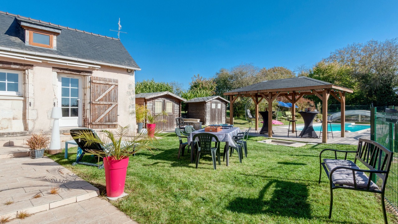 Photo of Outdoor in Noyant-Villages