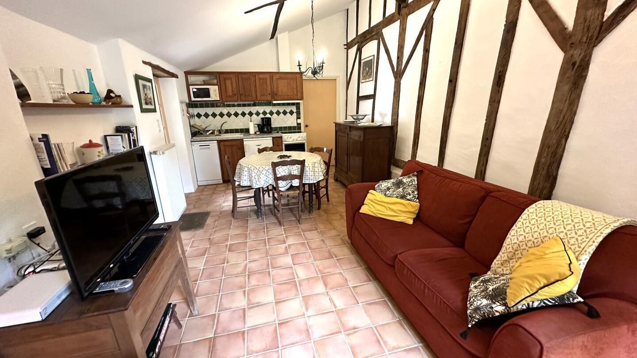 Photo of Livingroom in Saugnac-et-Cambran