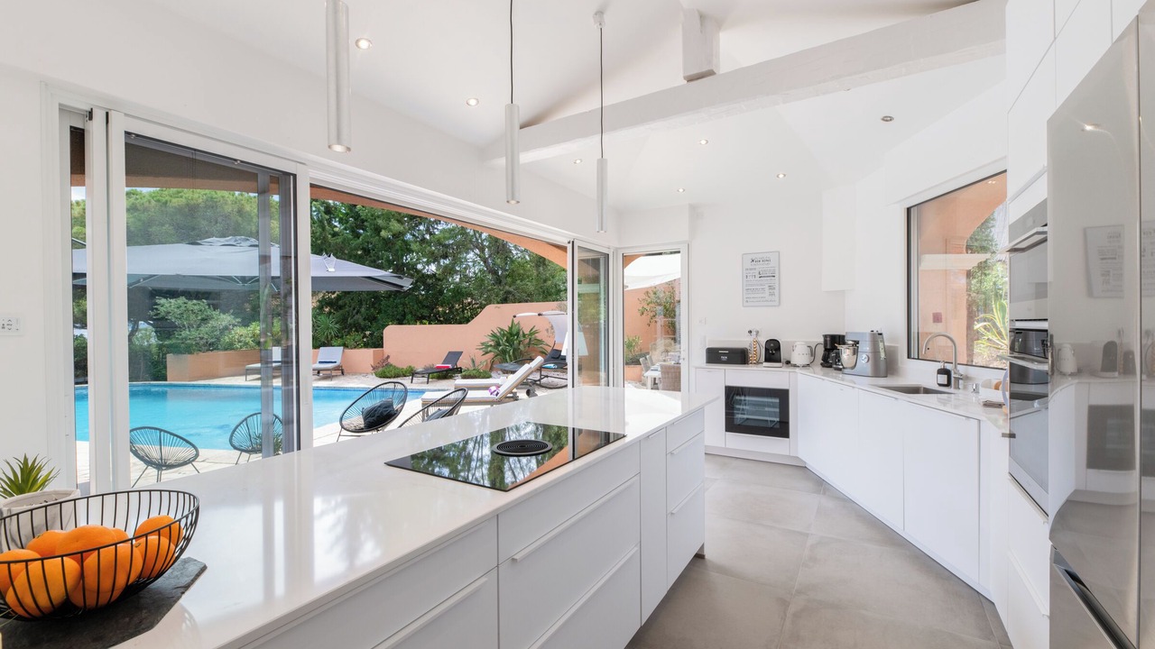 Photo of Kitchen in Plage de la Garonnette