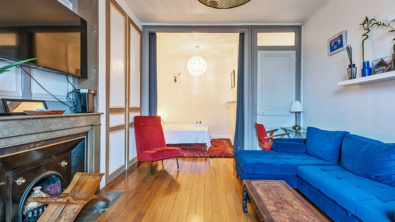 Photo of Livingroom in Charpennes - Charmettes