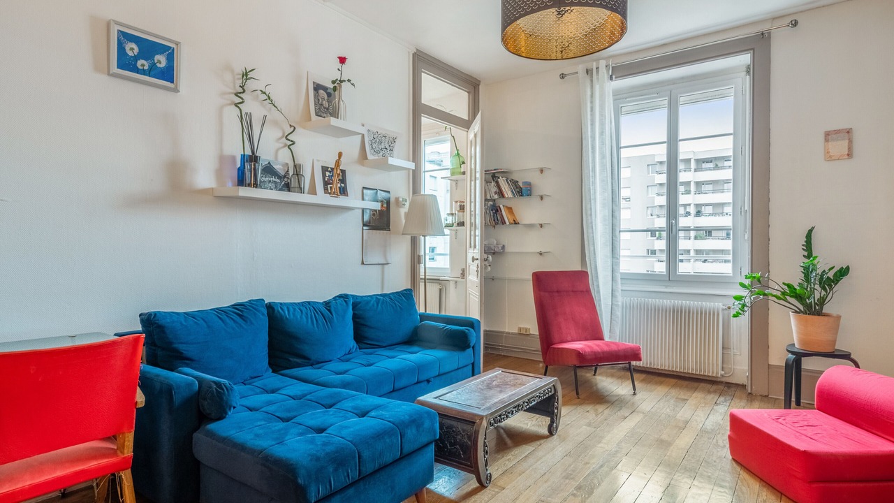 Photo of Livingroom in Charpennes - Charmettes
