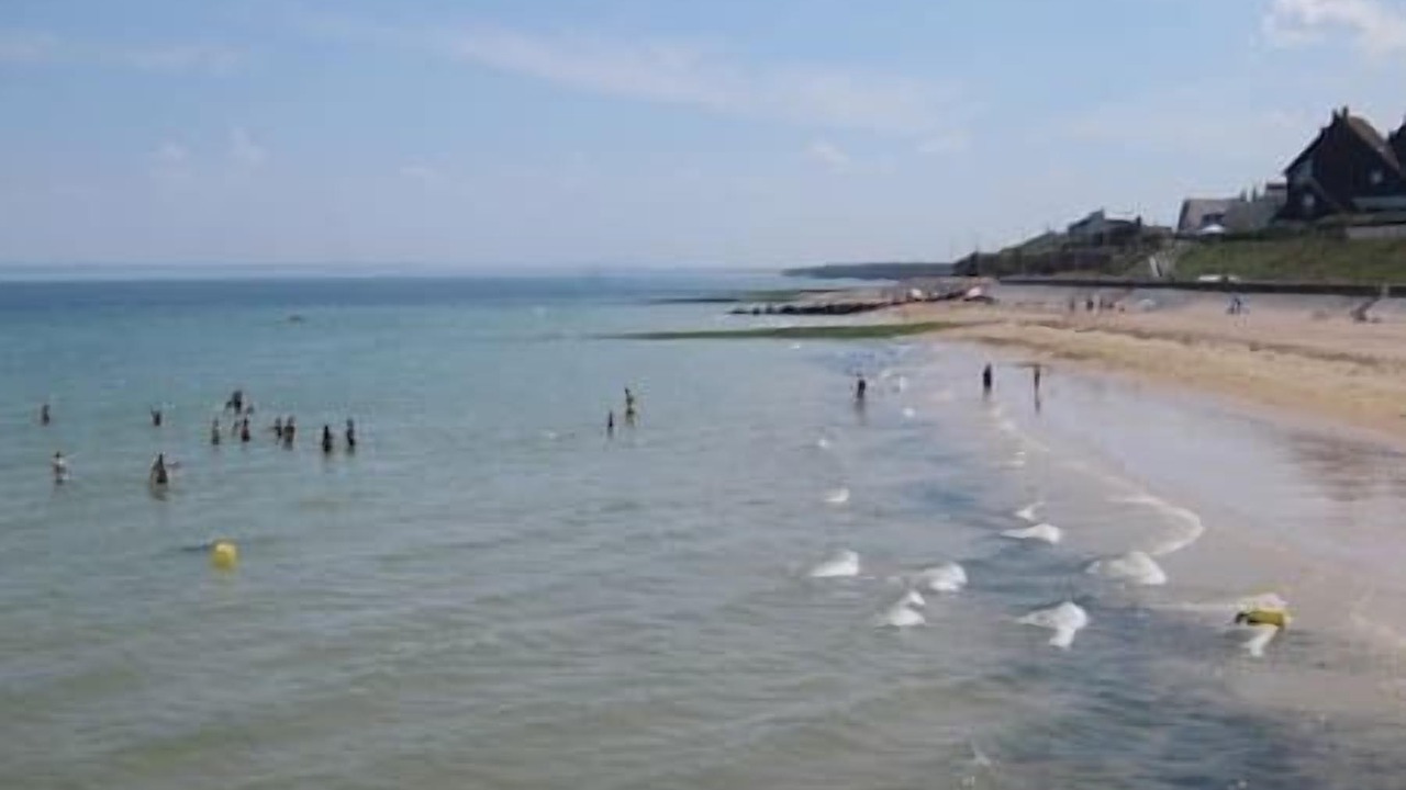 Photo of Others in Luc-sur-Mer