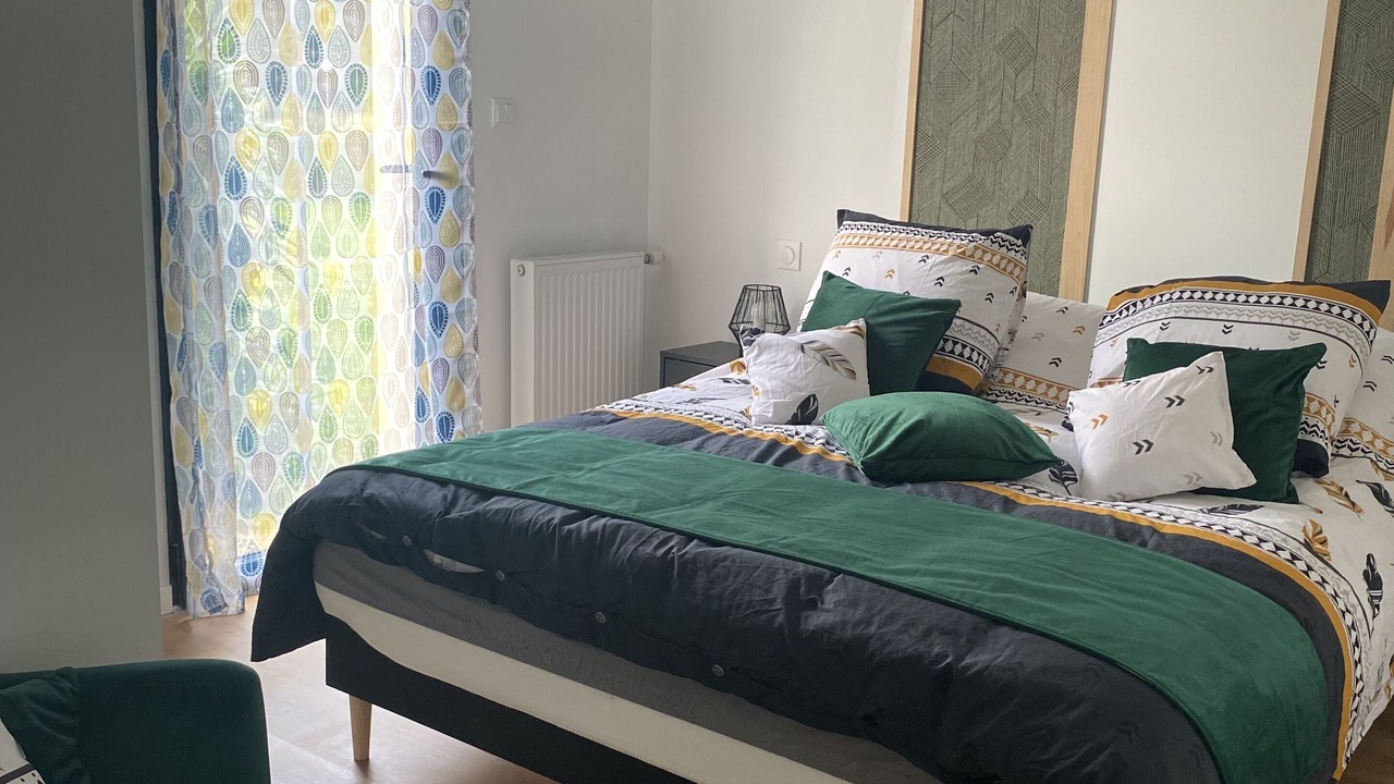 Photo of Bedroom in Dol-de-Bretagne