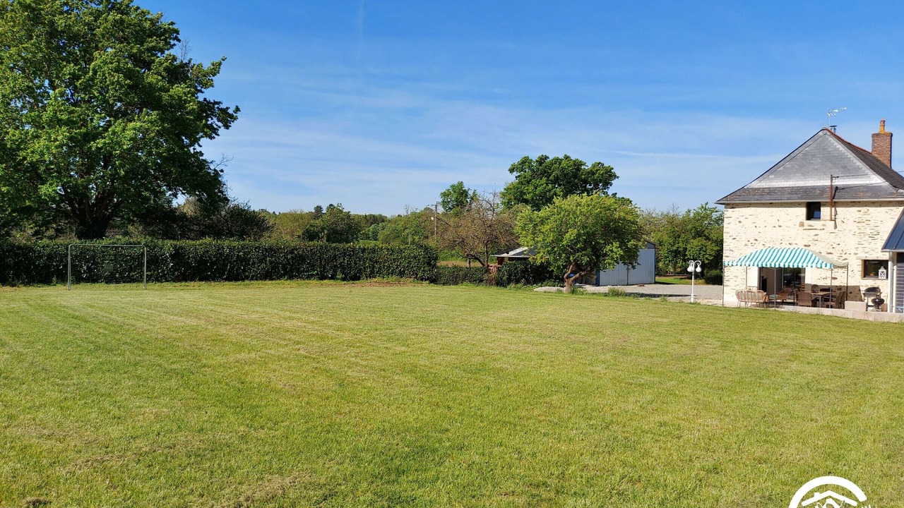 Photo of Outdoor in Mee