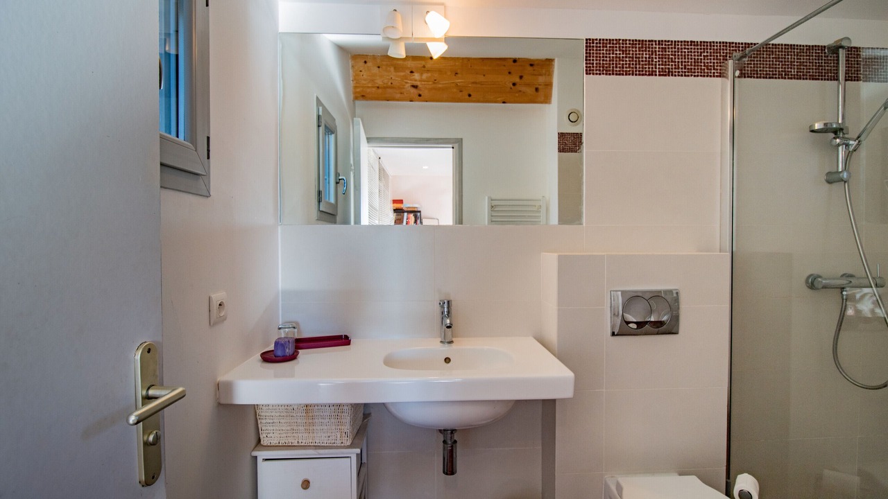 Photo of Bathroom in Monacia-d'Aullene