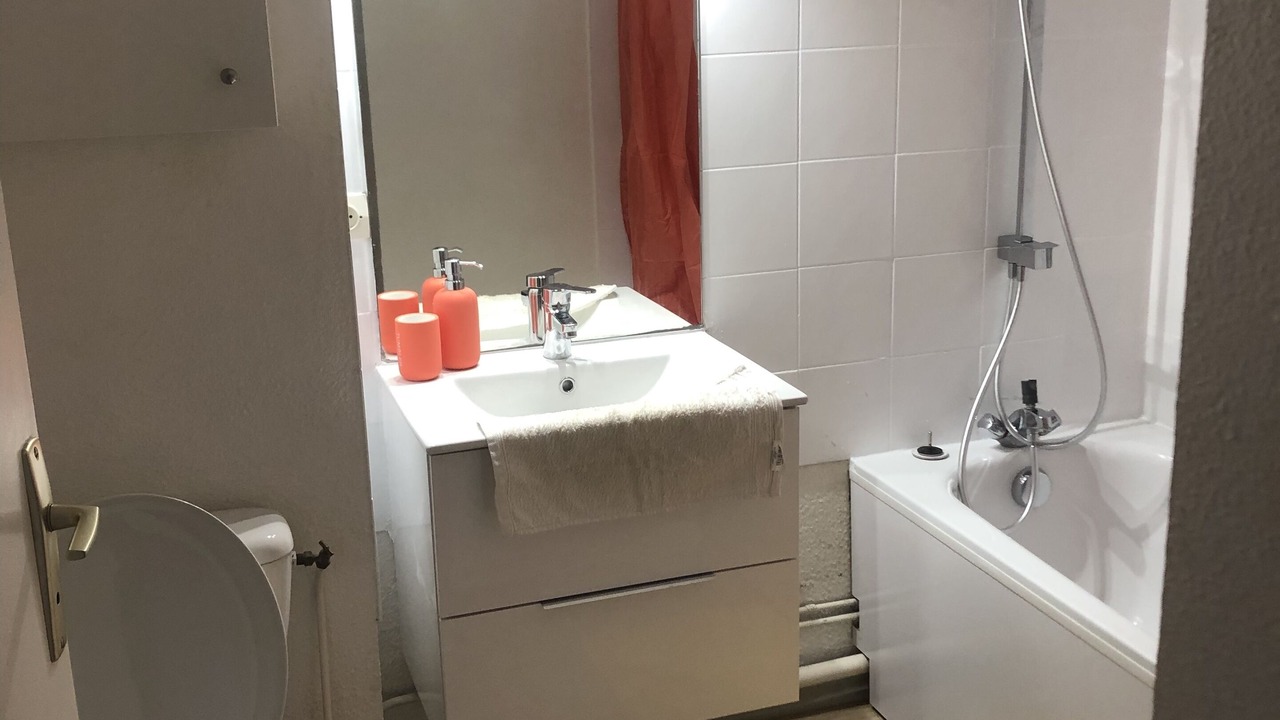 Photo of Bathroom in Victor Hugo - Saint-Augustin