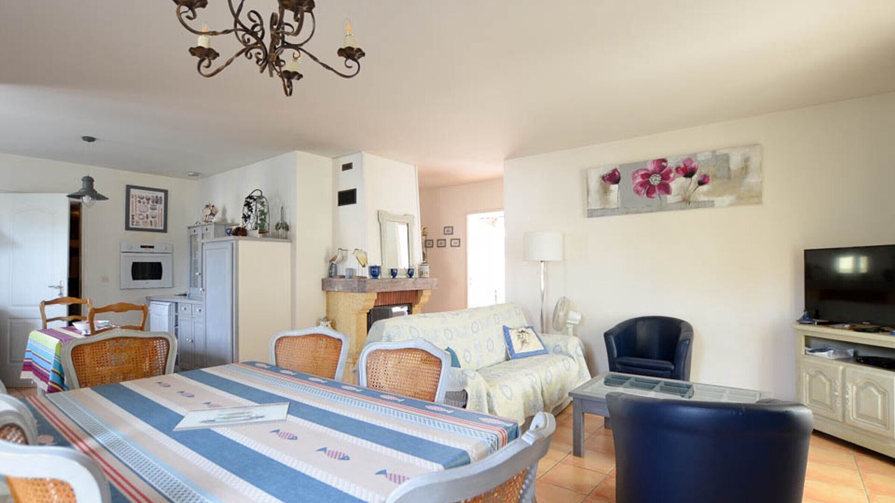 Photo of Livingroom in Les Mathes