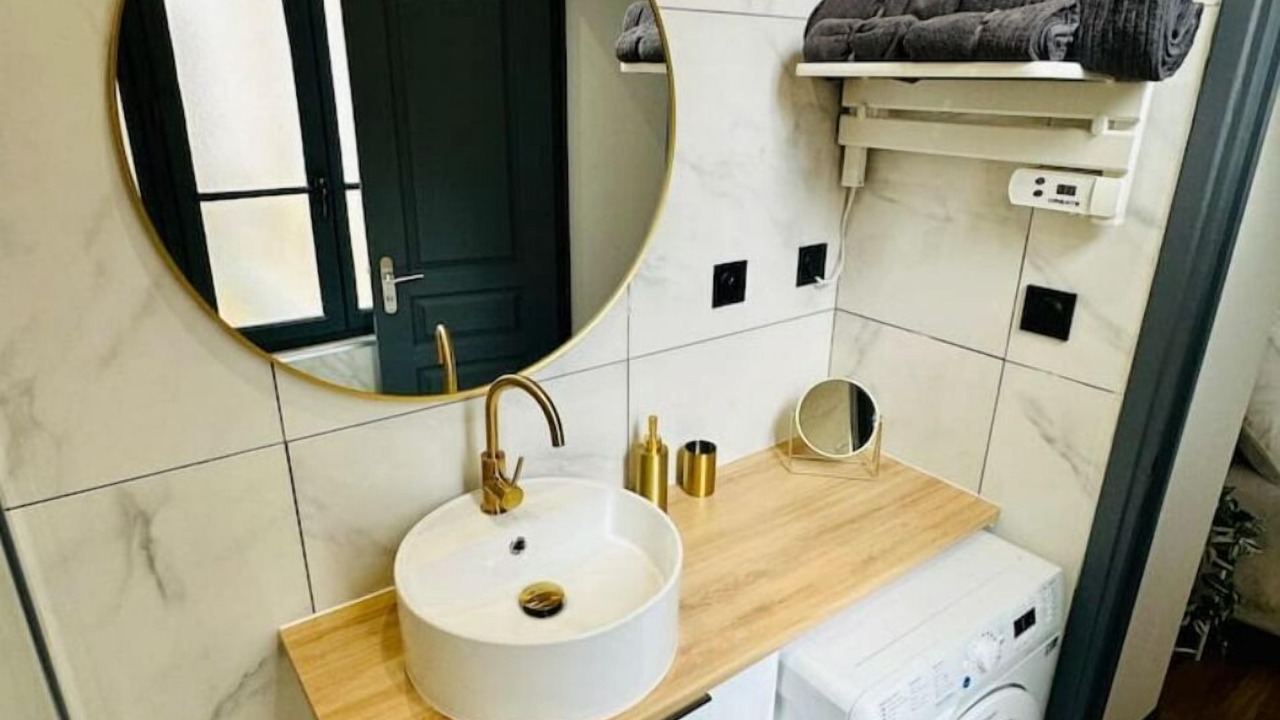 Photo of Bathroom in Centre Ville