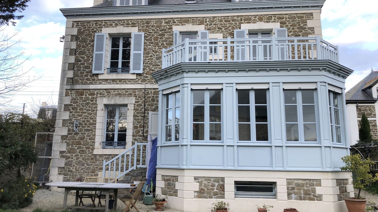 Photo of Outdoor in Parame