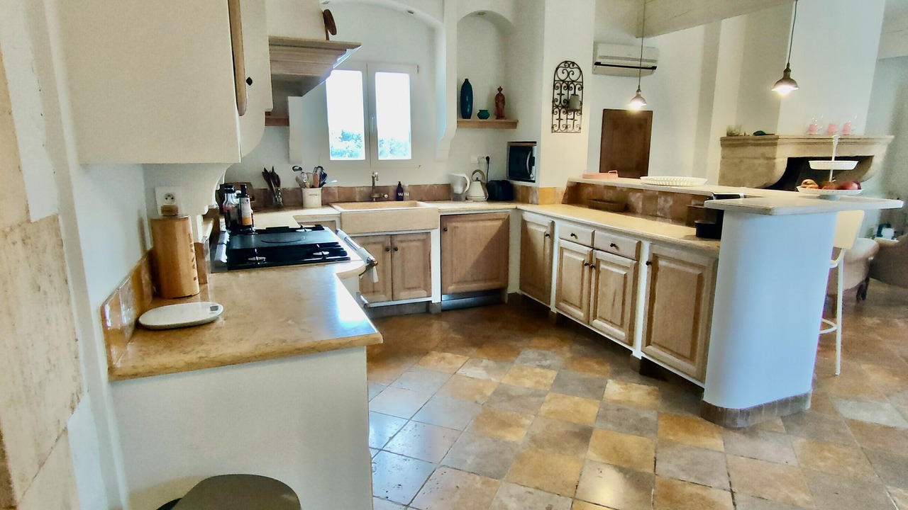 Photo of Kitchen in Eygalieres