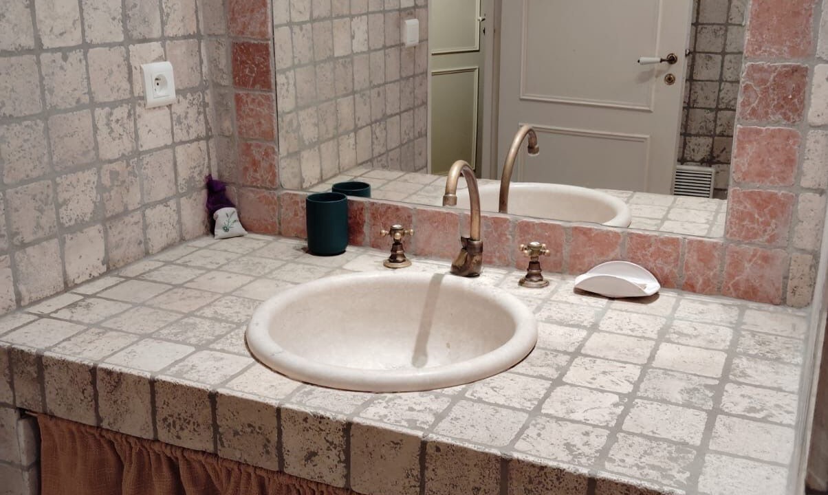Photo of Bathroom in Eygalieres