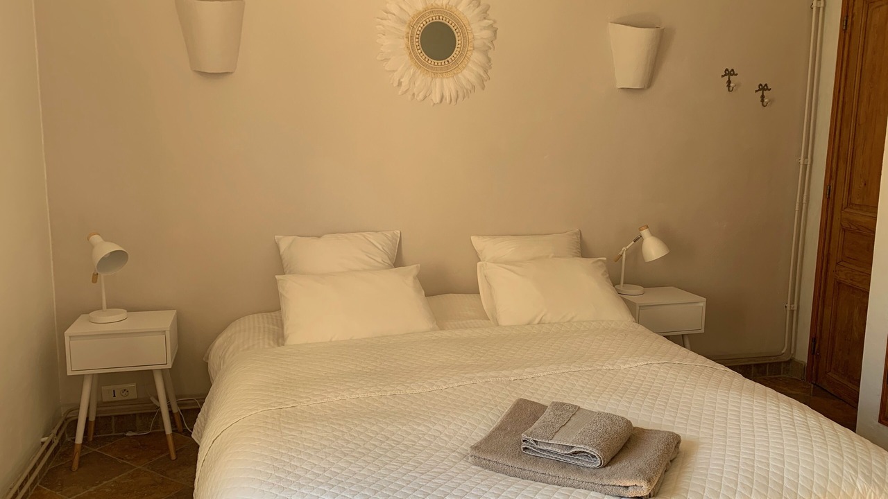 Photo of Bedroom in Eygalieres