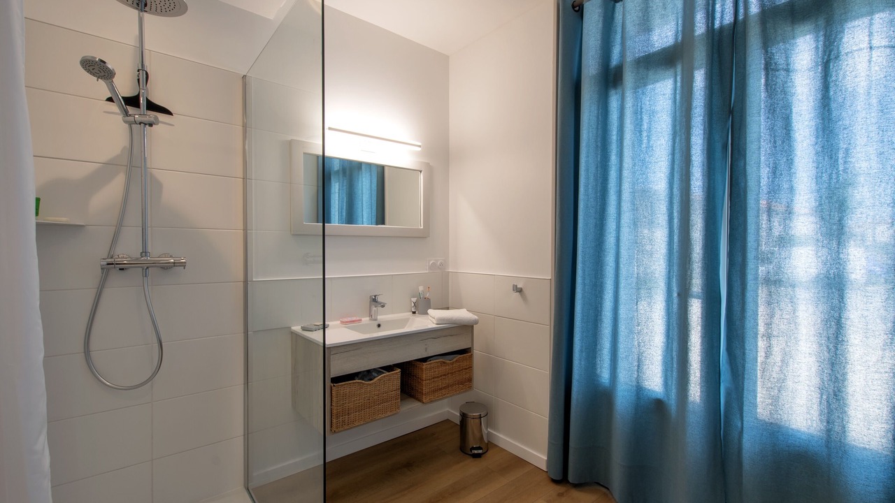 Photo of Bathroom in Saint-Georges-d'Oleron