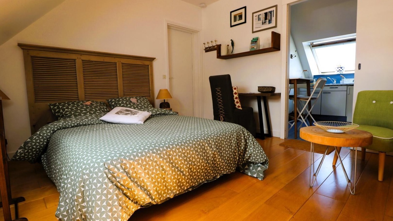 Photo of Bedroom in Saint-Ideuc