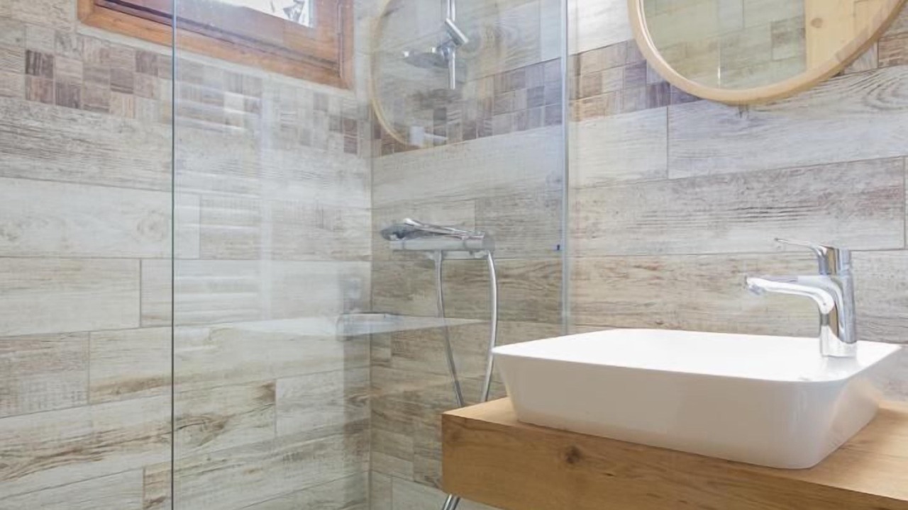 Photo of Bathroom in Lanslevillard