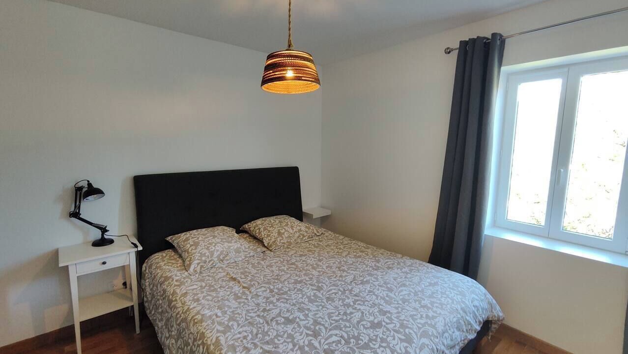 Photo of Bedroom in Peyrieu