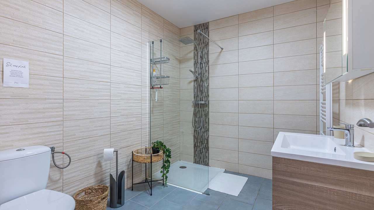Photo of Bathroom in Cissac-Medoc