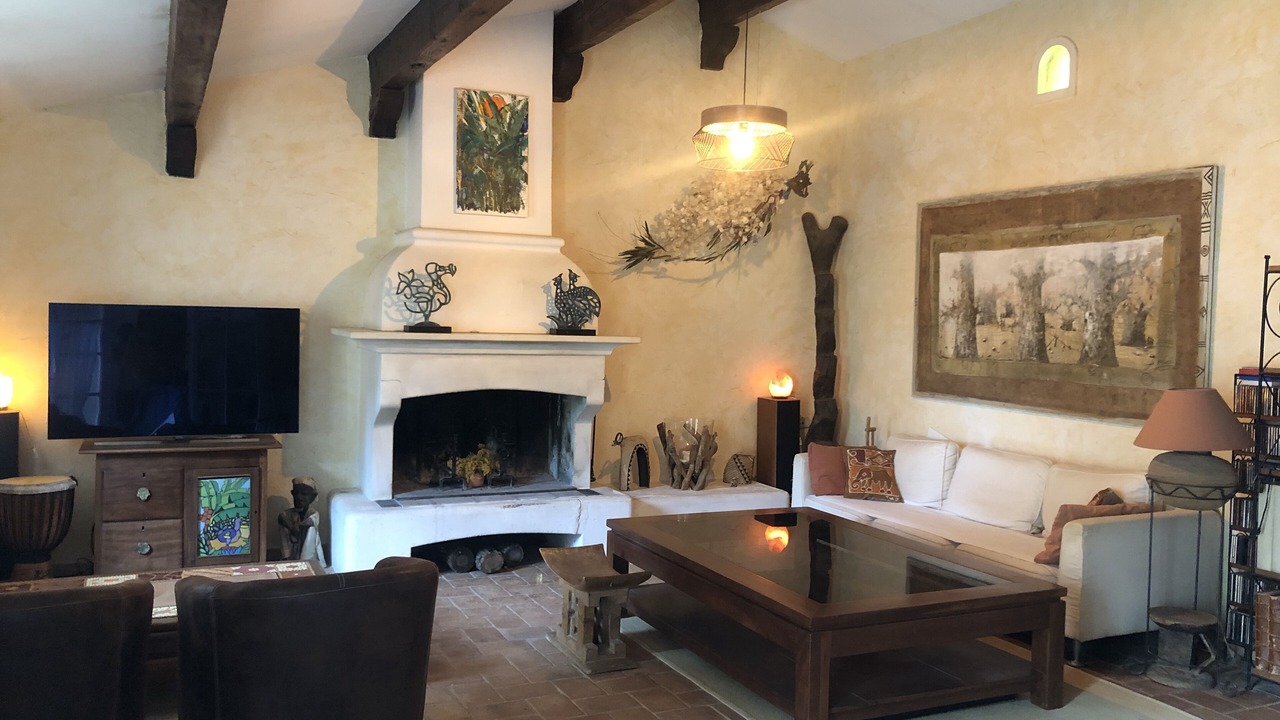 Photo of Livingroom in Venelles