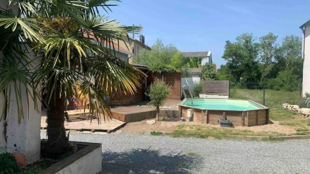 Photo of Outdoor in Saintes