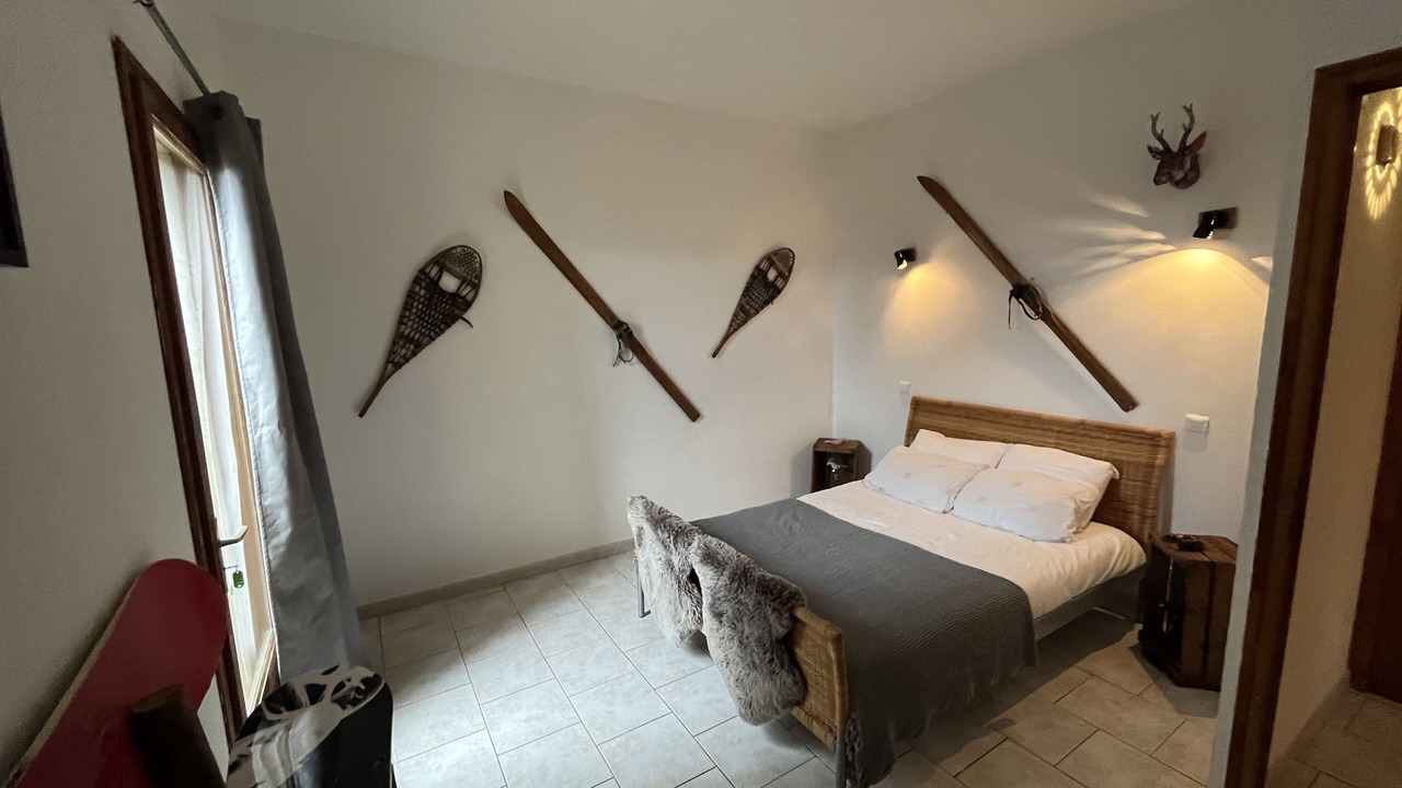 Photo of Bedroom in Targassonne