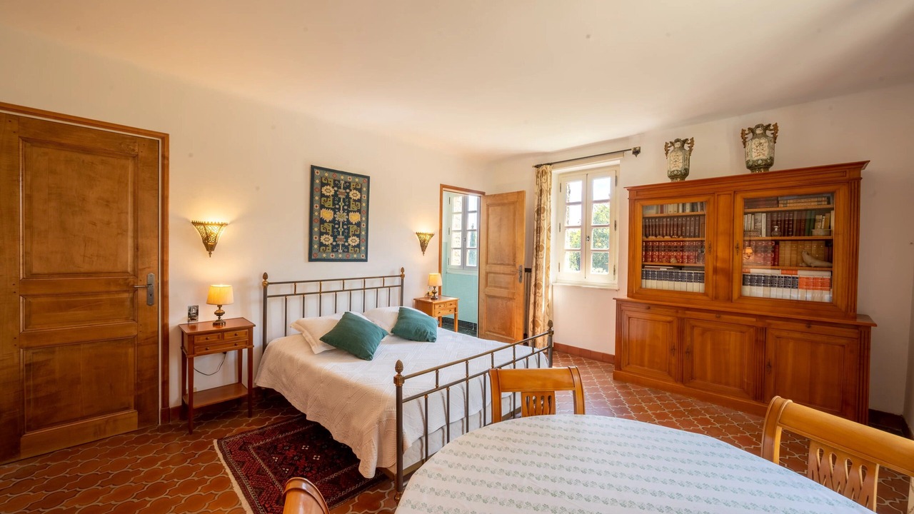 Photo of Bedroom in Eygalieres