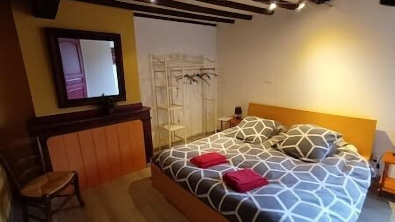 Photo of Bedroom in Cazals-des-Bayles