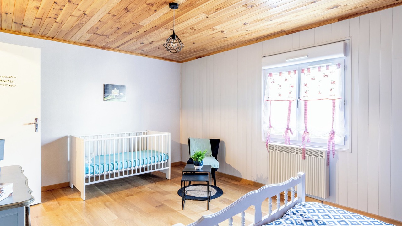 Photo of Bedroom in Saint-Hilaire-de-Voust