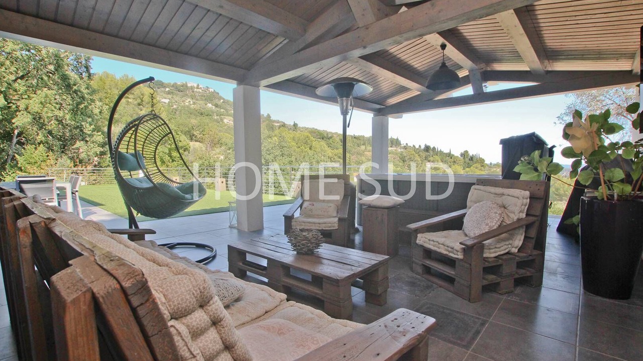 Photo of Patio Balcony in Speracedes