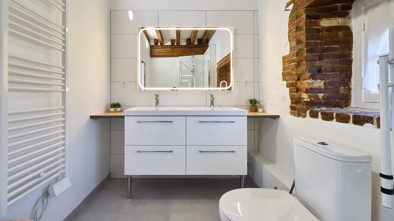 Photo of Bathroom in Fontaine-sur-Ay