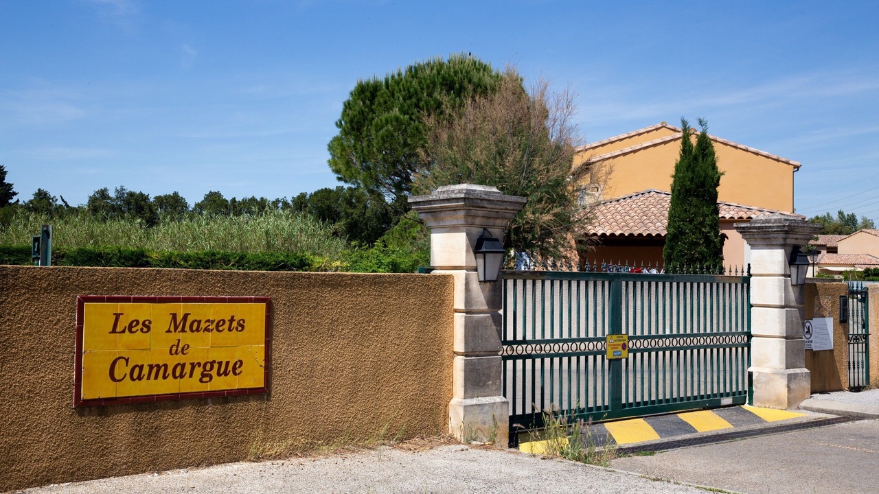 Photo of Others in Arles