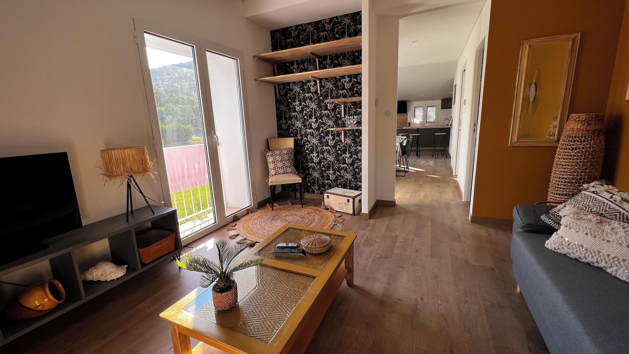 Photo of Livingroom in Santo-Pietro-di-Tenda