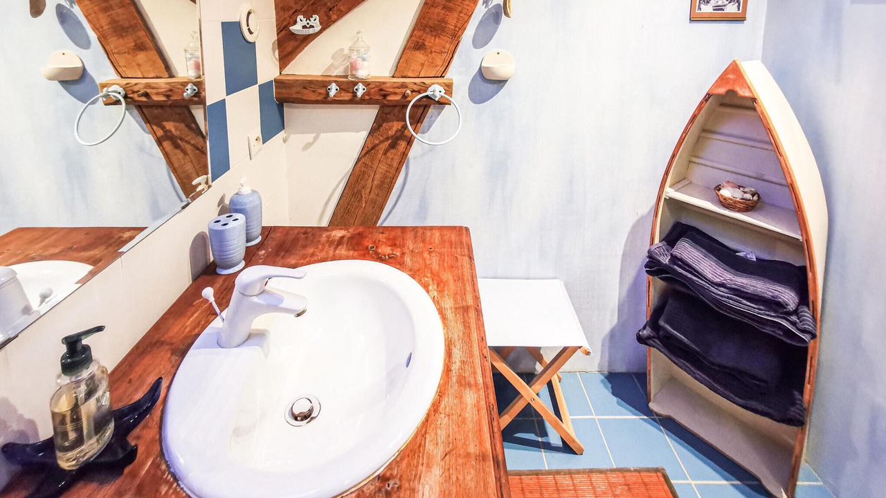 Photo of Bathroom in Marsac-sur-Don