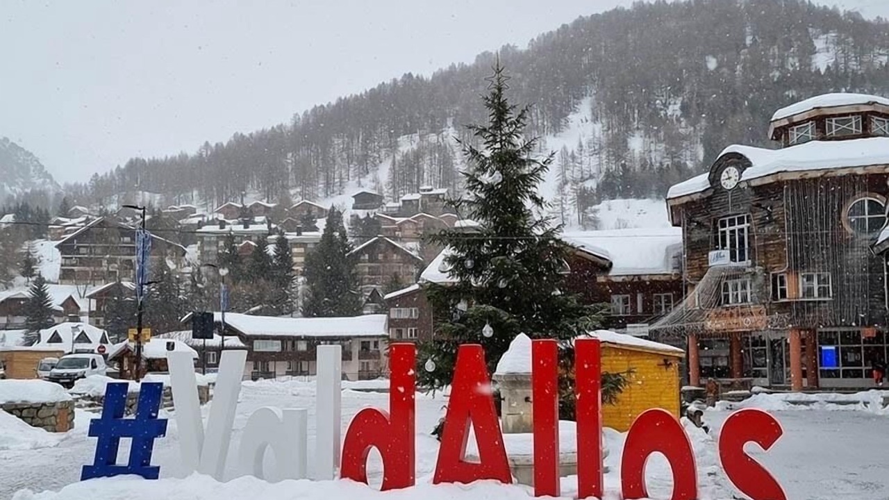 Photo of Others in Allos