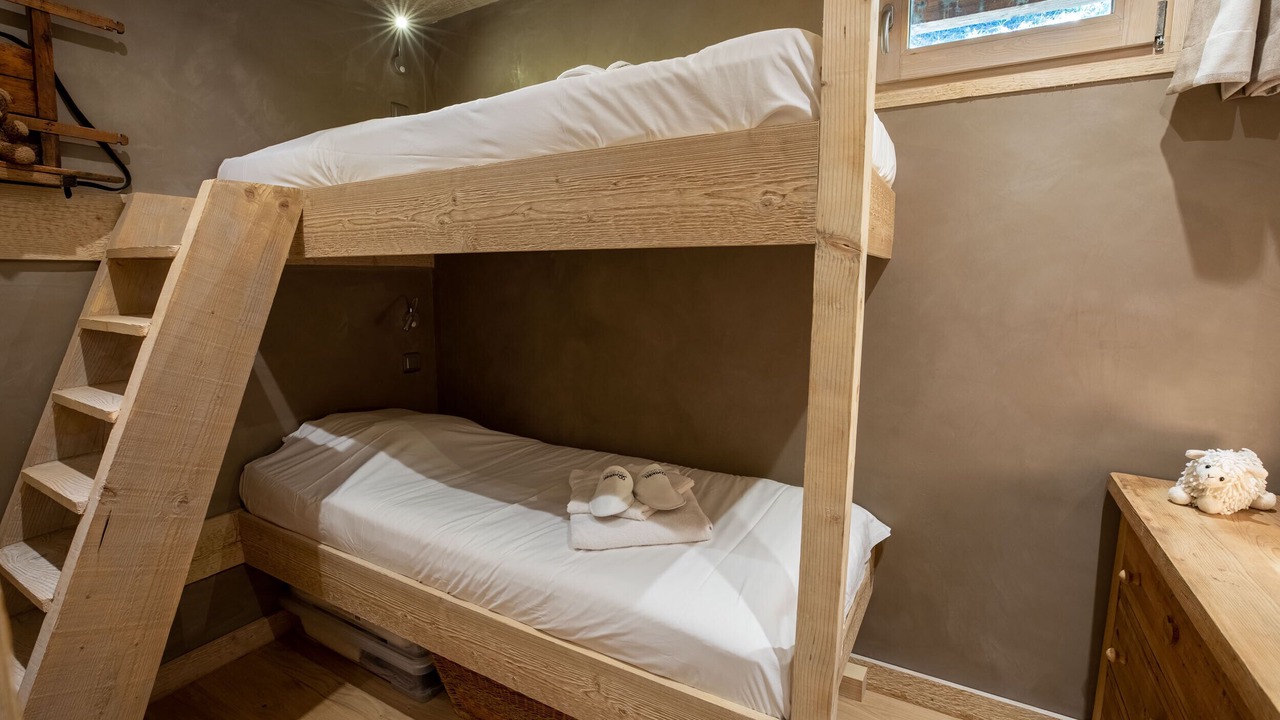 Photo of Bedroom in Meribel Centre