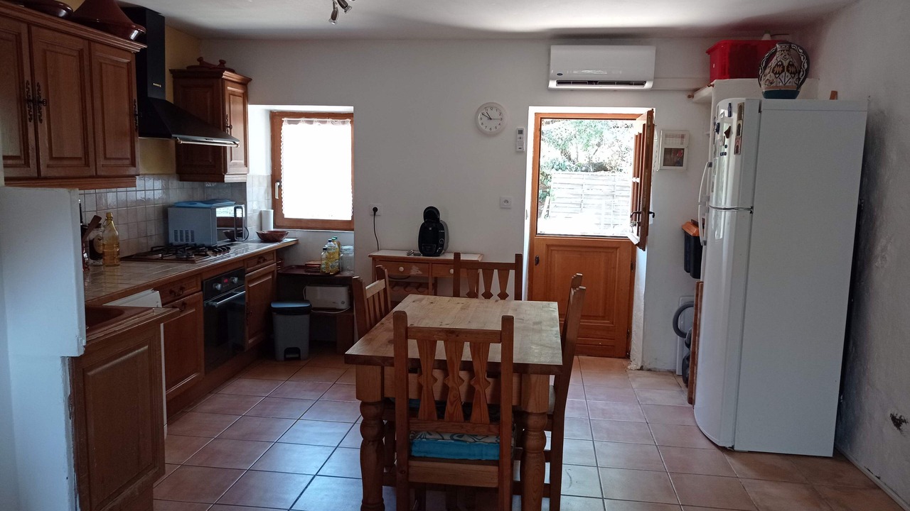 Photo of Kitchen in Monacia-d'Aullene