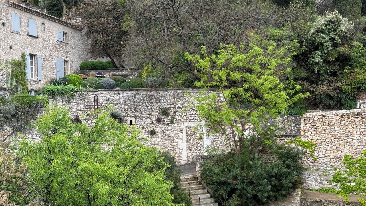 Photo of Others in Eygalieres