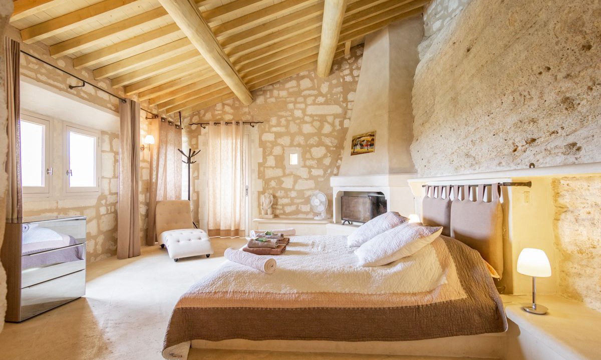 Photo of Bedroom in Les Baux-de-Provence