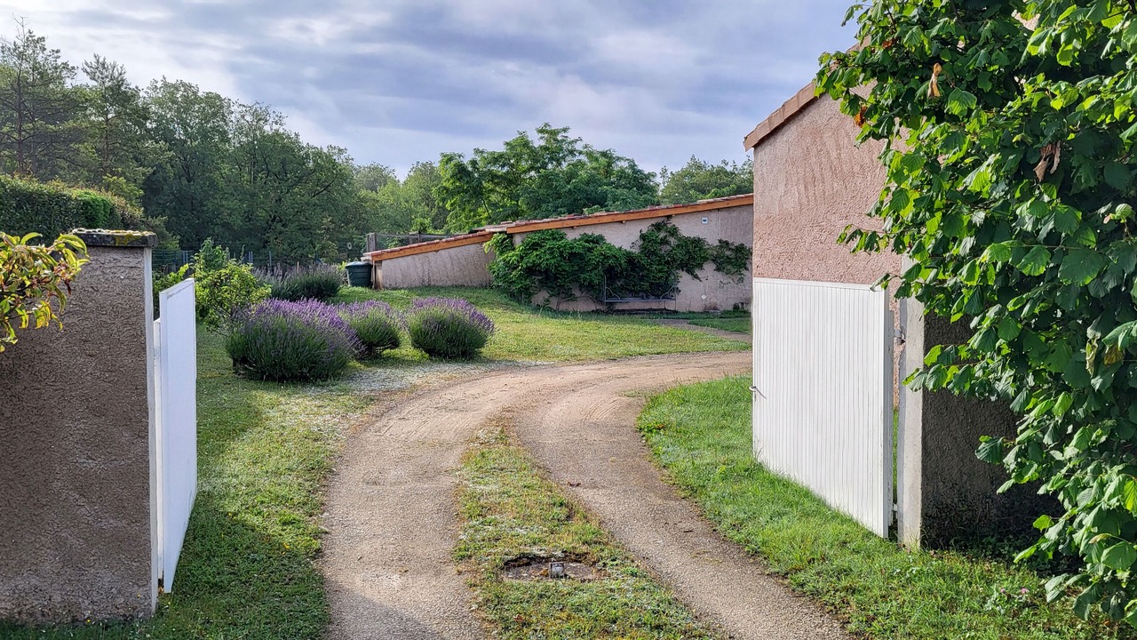 Photo of Outdoor in Lavoux