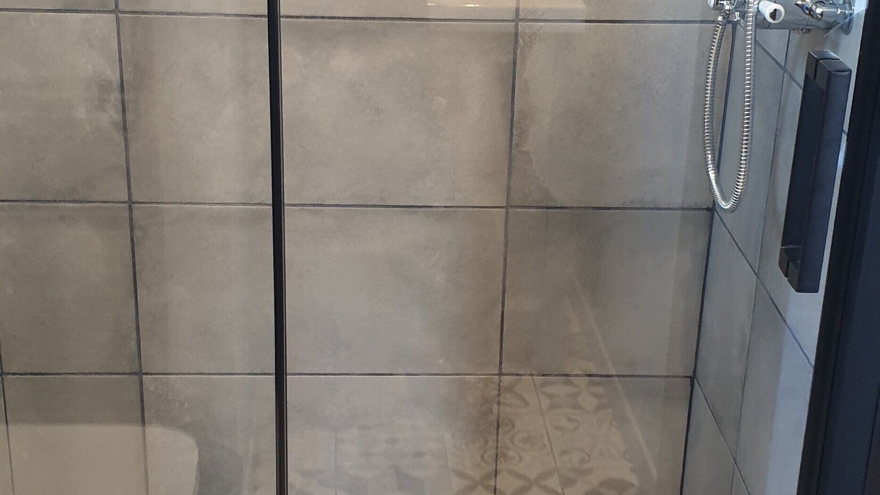 Photo of Bathroom in Port-en-Bessin-Huppain